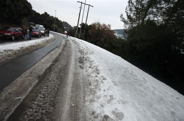 Med stage 4, snowy road